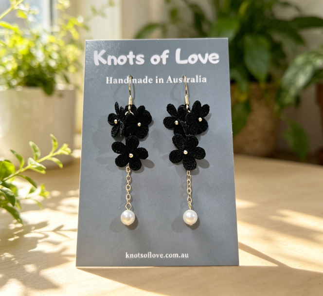 SERENE DANGLE EARRINGS - BLACK