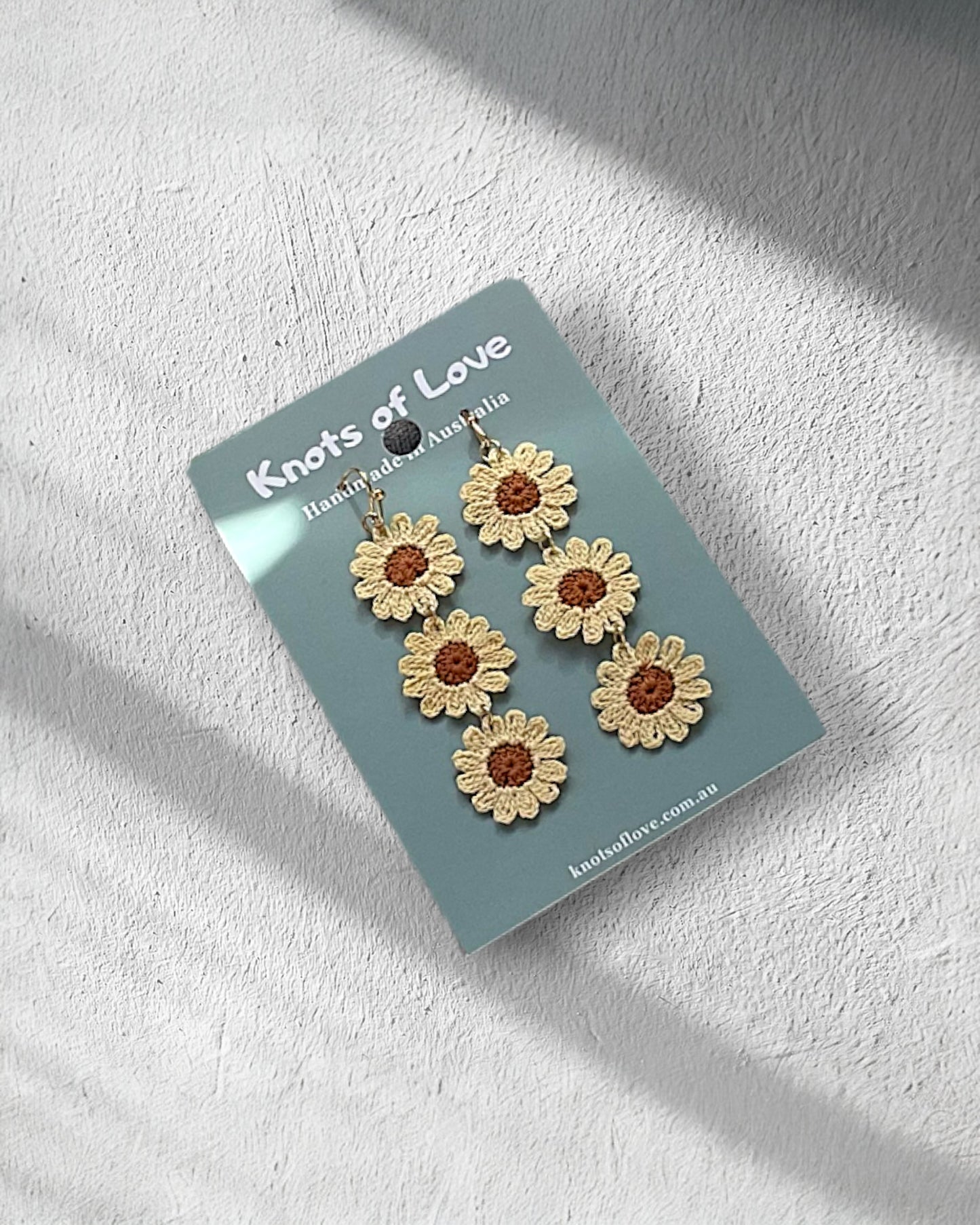 DAISY DANGLE EARRINGS