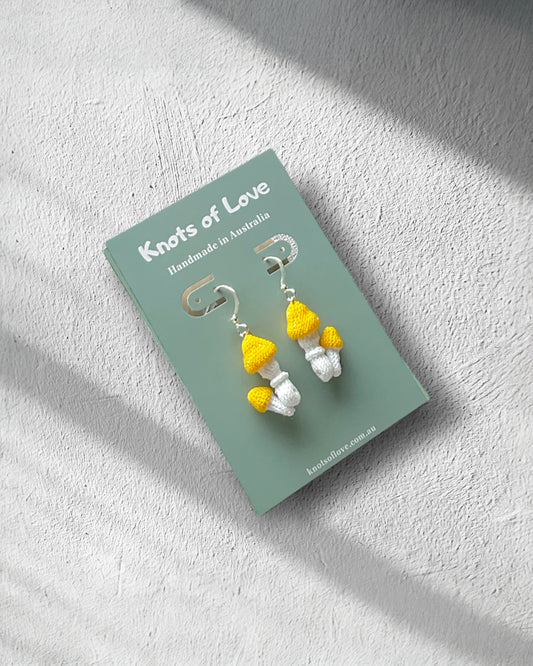 MUSHROOM DANGLE EARRINGS - YELLOW