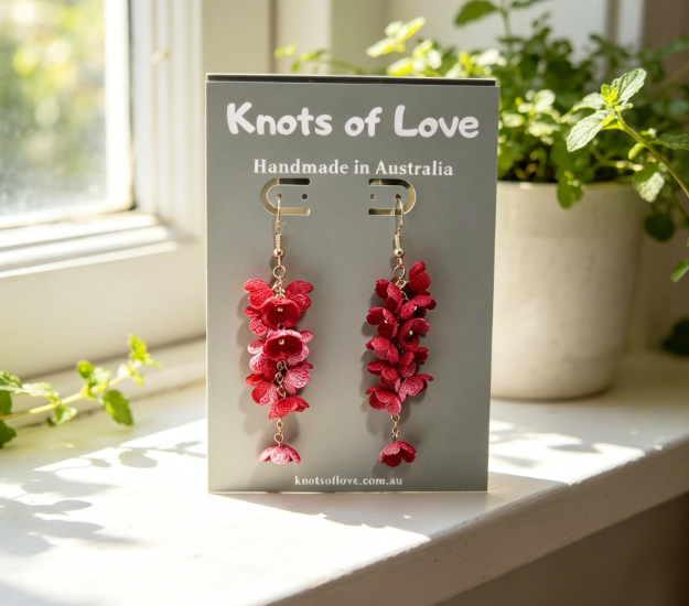 CORA DANGLE EARRINGS - FUCHSIA PINK