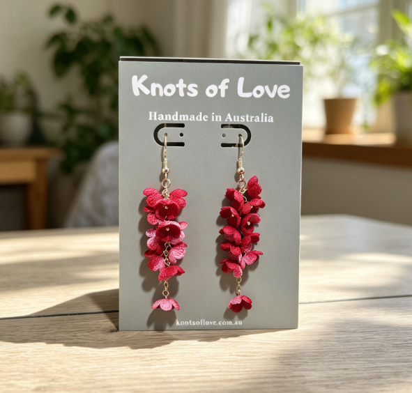 CORA DANGLE EARRINGS - FUCHSIA PINK