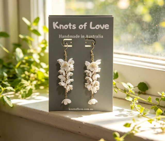CORA DANGLE EARRINGS - WHITE