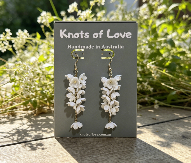 CORA DANGLE EARRINGS - WHITE