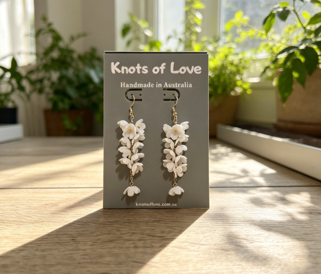 CORA DANGLE EARRINGS - WHITE