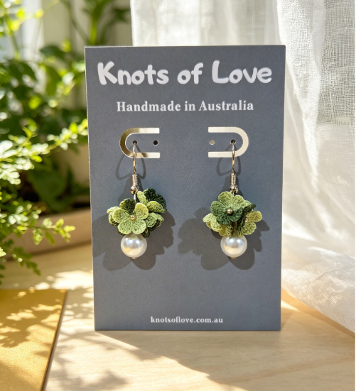DEWDROP DANGLE EARRINGS - EMERALD